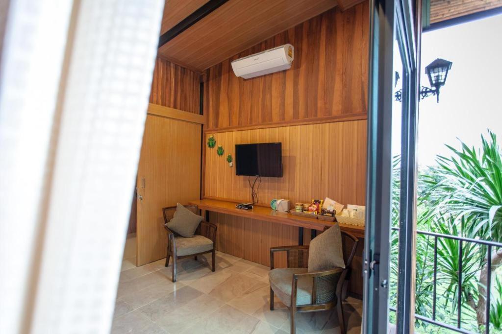 Dusit Talai Resort Mu Si Exterior foto
